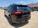 Used 2020 Chevrolet Traverse LT w/ LPO, Blackout Package image 5