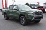 New 2025 Nissan Frontier SL image 3