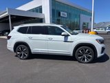 New 2025 Volkswagen Atlas SEL Premium R-Line image 2