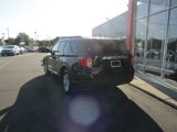 Used 2023 Ford Explorer XLT image 3