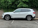 Used 2022 BMW X5 xDrive40i w/ Premium Package image 5