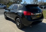 Used 2011 Nissan Rogue S image 2