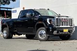 New 2025 GMC Sierra 3500 Denali w/ Denali Reserve Package image 2