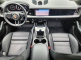 Certified 2024 Porsche Cayenne Turbo image 6