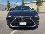 New 2025 Lexus ES 300h w/ Luxury Package image 2