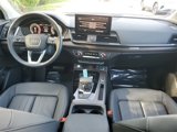 Certified 2025 Audi Q5 2.0T Premium w/ Convenience Plus Package image 3