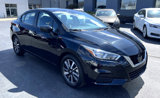 Used 2021 Nissan Versa SV image 3