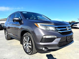 Used 2018 Honda Pilot Touring image 2
