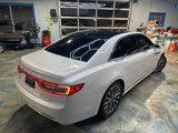 Used 2017 Lincoln Continental Reserve w/ Luxury Package image 3