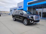 Used 2021 GMC Yukon Denali w/ Denali Premium Package image 3
