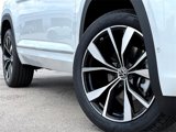 New 2025 Volkswagen Atlas SEL Premium R-Line image 2