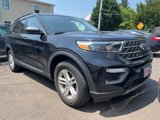 Certified 2022 Ford Explorer XLT w/ Equipment Group 202A image 4