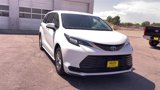 Used 2024 Toyota Sienna LE image 4