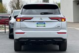 New 2025 Mitsubishi Outlander SEL image 6