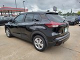Used 2021 Nissan Kicks S image 6