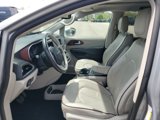 Used 2020 Chrysler Pacifica Limited image 5