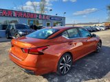 Used 2019 Nissan Altima 2.5 SR w/ SR Premium Package image 5