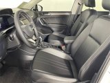 Used 2024 Volkswagen Tiguan SE image 3