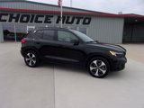 Used 2023 Volvo XC40 B4 Ultimate image 2