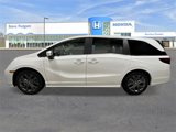 New 2025 Honda Odyssey Touring image 2