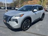 Used 2024 Nissan Rogue SV w/ SV Premium Package image 3