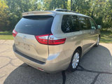 Used 2016 Toyota Sienna LE image 4