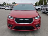 New 2026 Chrysler Pacifica Select image 2