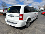Used 2015 Chrysler Town & Country Touring-L w/ Driver Convenience Group image 4