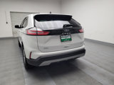 Used 2023 Ford Edge SEL image 6