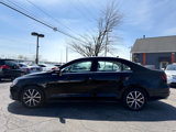 Used 2017 Volkswagen Jetta SE image 6
