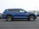 New 2026 Volkswagen Atlas SEL Premium R-Line image 2