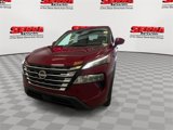 Used 2025 Nissan Rogue SV image 4