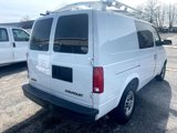Used 2005 Chevrolet Astro w/ Convenience Package image 4