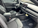 Used 2023 Jeep Compass Latitude w/ Sun and Sound Group image 5