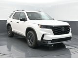 New 2025 Honda Pilot TrailSport image 2