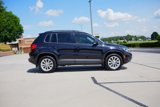 Used 2017 Volkswagen Tiguan Limited w/ Premium Package image 4