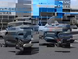 New 2026 Chevrolet Equinox LT w/ Convenience Package II image 3