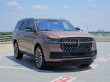 Certified 2025 Lincoln Navigator Black Label image 3