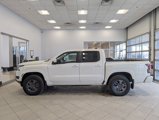 New 2025 Nissan Frontier SV w/ SV Convenience Package image 5