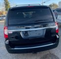Used 2014 Chrysler Town & Country Touring image 4