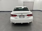 Used 2023 Toyota Camry SE image 4