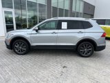 Certified 2024 Volkswagen Tiguan SE image 2