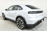 New 2025 Porsche Macan Electric image 3
