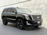 Used 2019 Cadillac Escalade Premium Luxury image 2