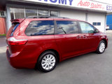 Used 2016 Toyota Sienna XLE Premium image 3