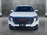 Used 2024 GMC Terrain SLT image 2