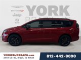New 2026 Chrysler Pacifica Limited image 2