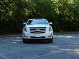 Used 2018 Cadillac Escalade Luxury image 3