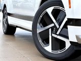 New 2026 Hyundai Ioniq 9 Calligraphy image 2