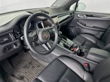 Used 2024 Porsche Macan image 4